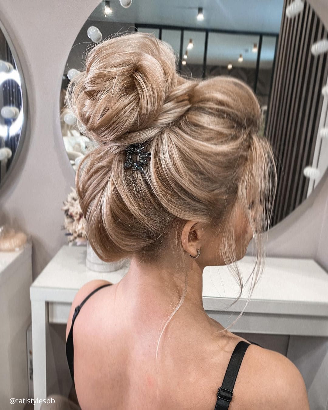 Easy Updo With Texture