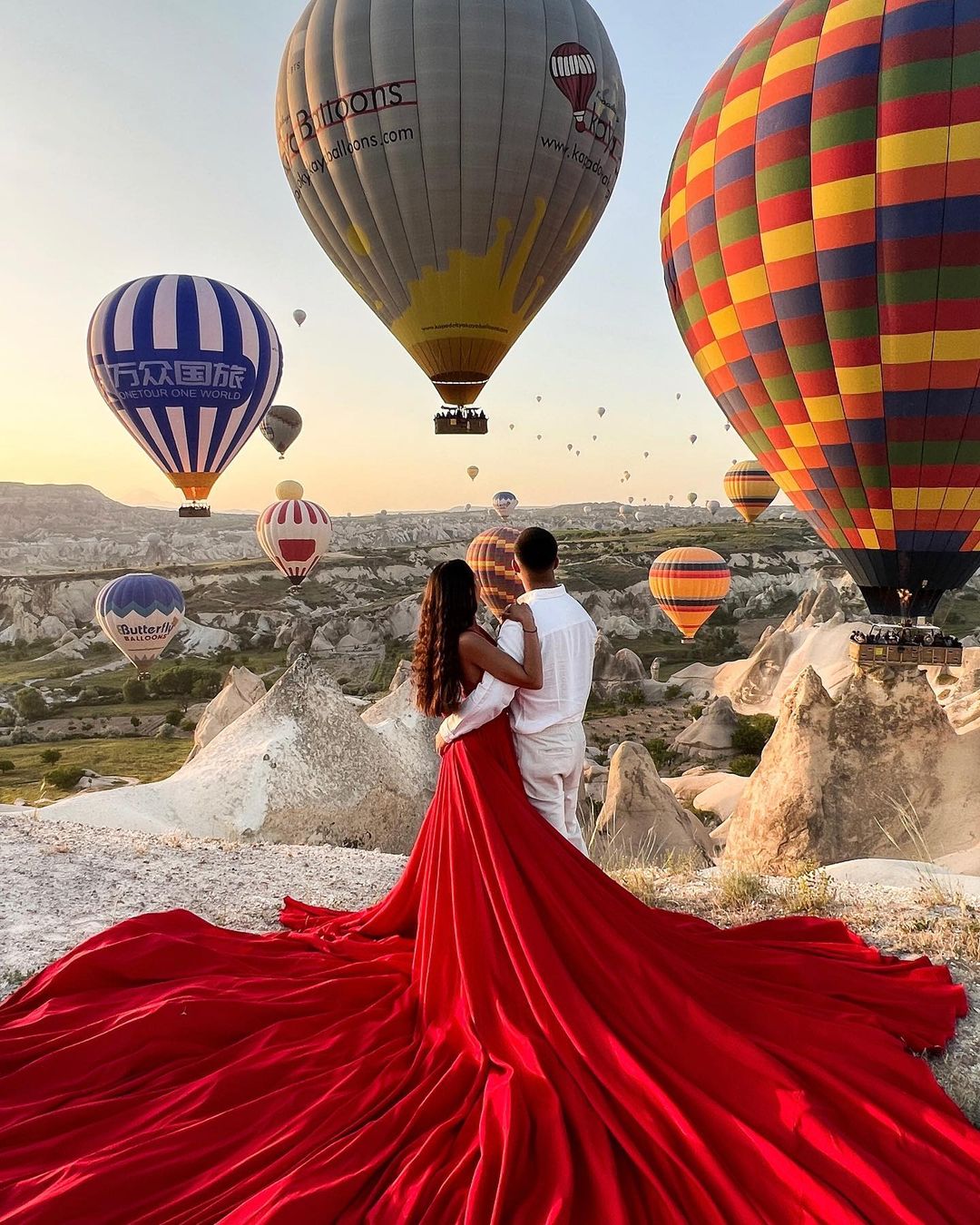 Honeymoon Photo Accessories
