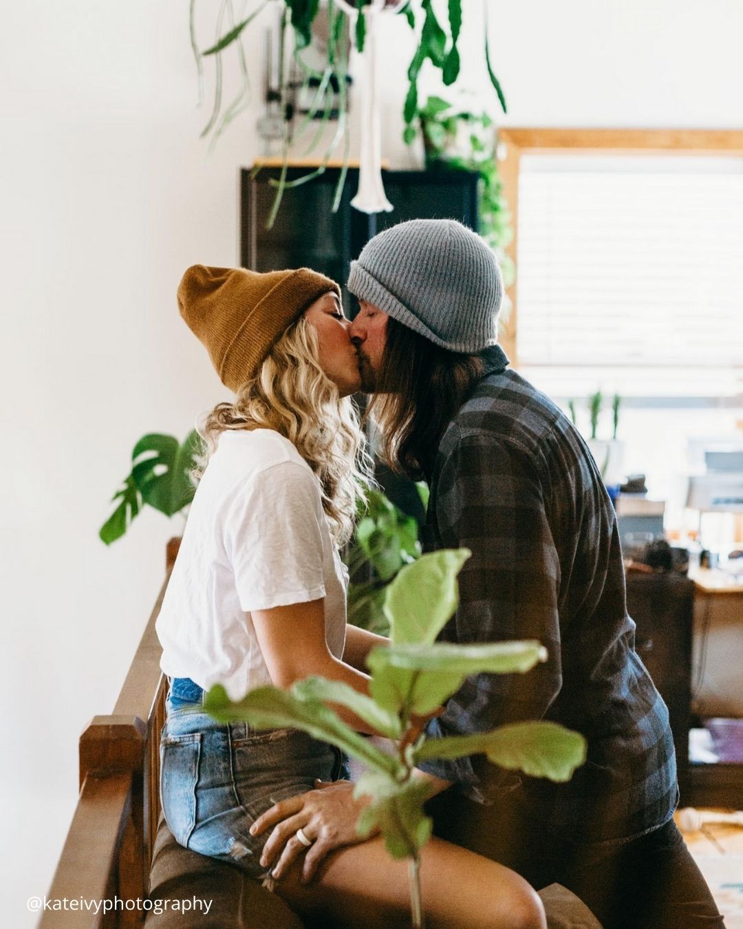 Honeymoon Photo Accessories
