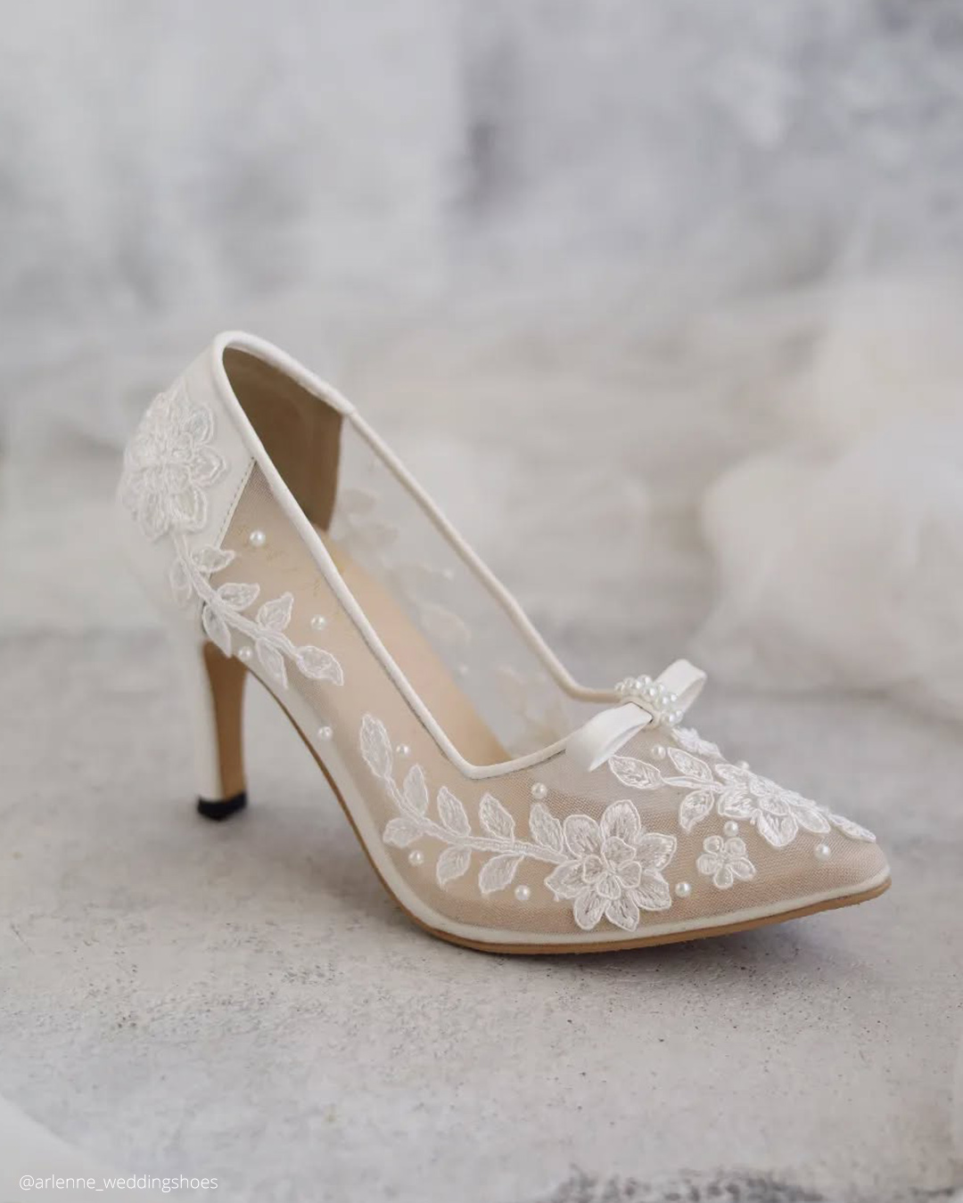 Lace Wedding Shoes For Bride With Pearls