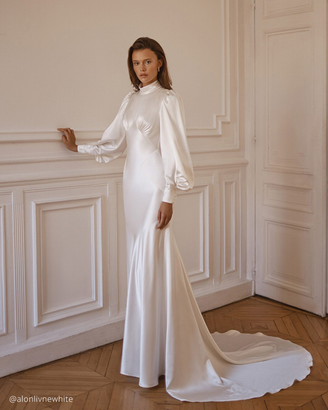 Long Sleeve Modest Wedding Dresses