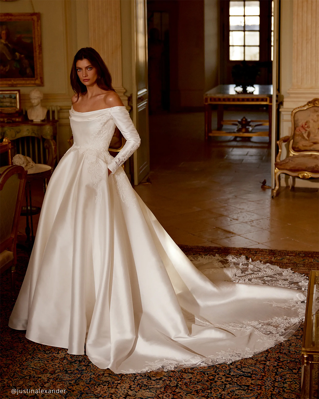 Elegant Modest Wedding Dresses