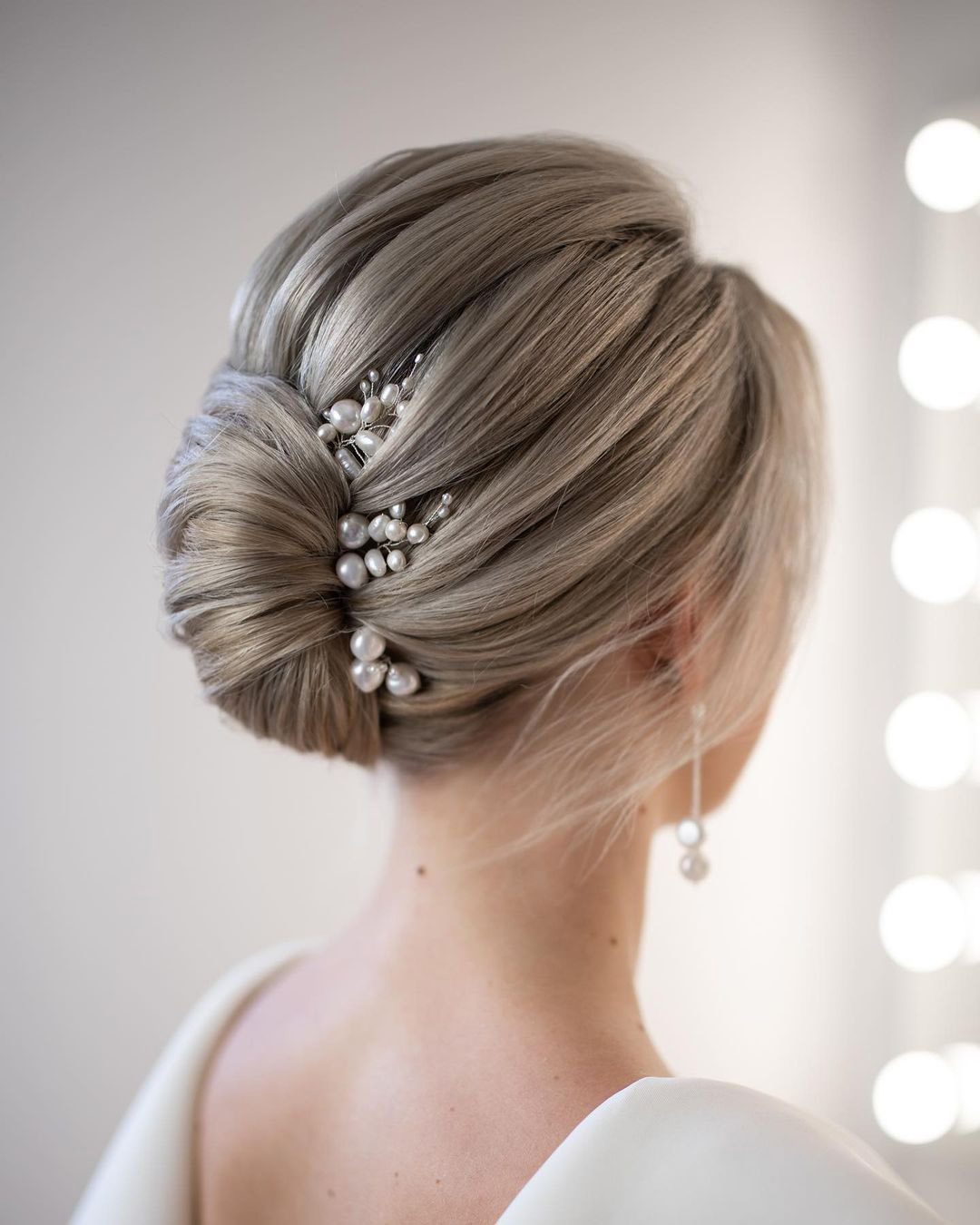 Bun Hairstyles for Mother of the Bride