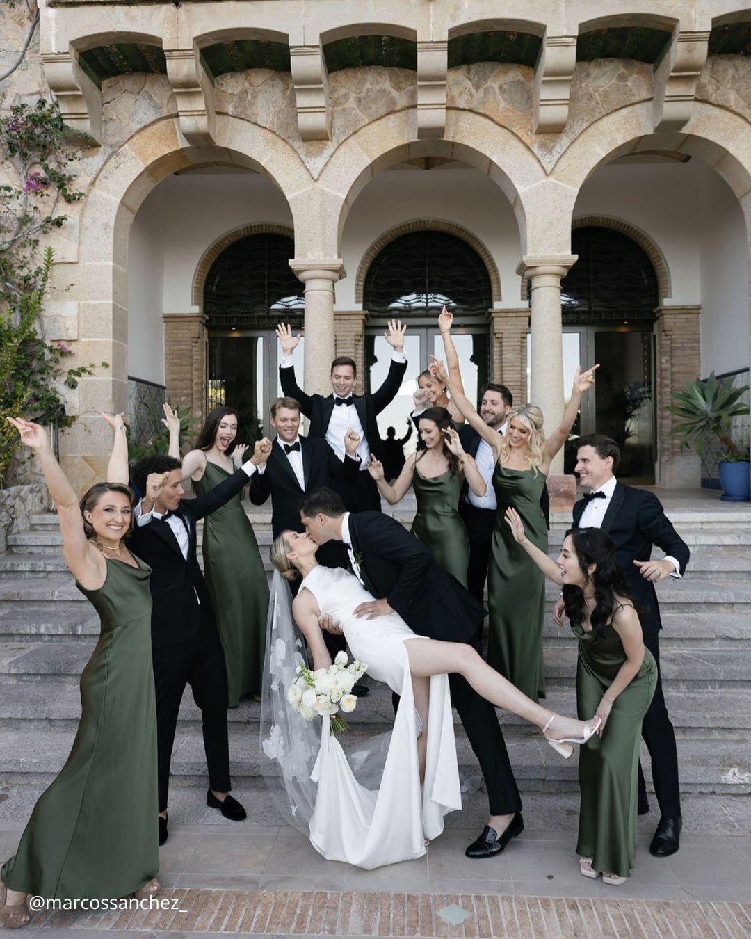 Grand Entrance Photo Ideas