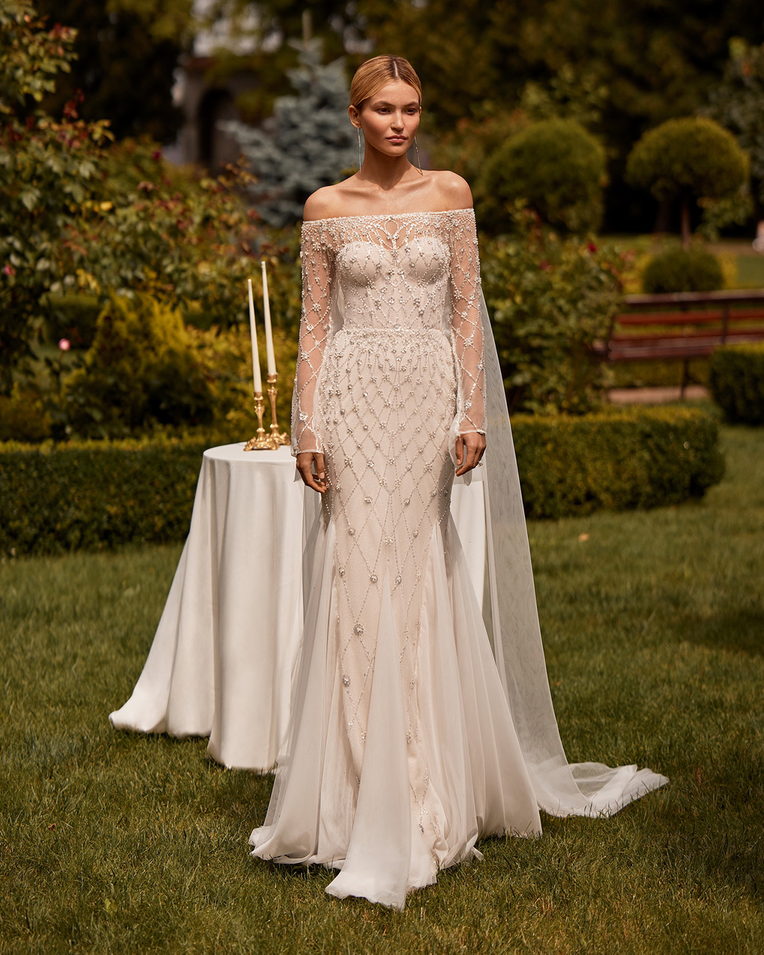 Vintage Off Shoulder Wedding Gowns