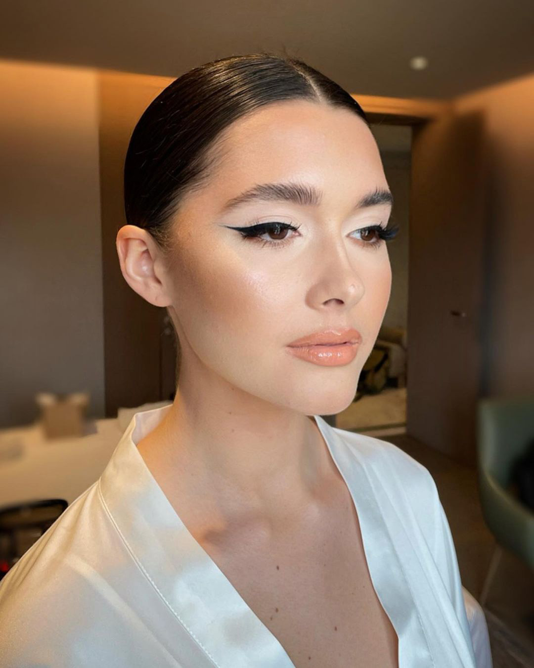Simple Glam Wedding Makeup