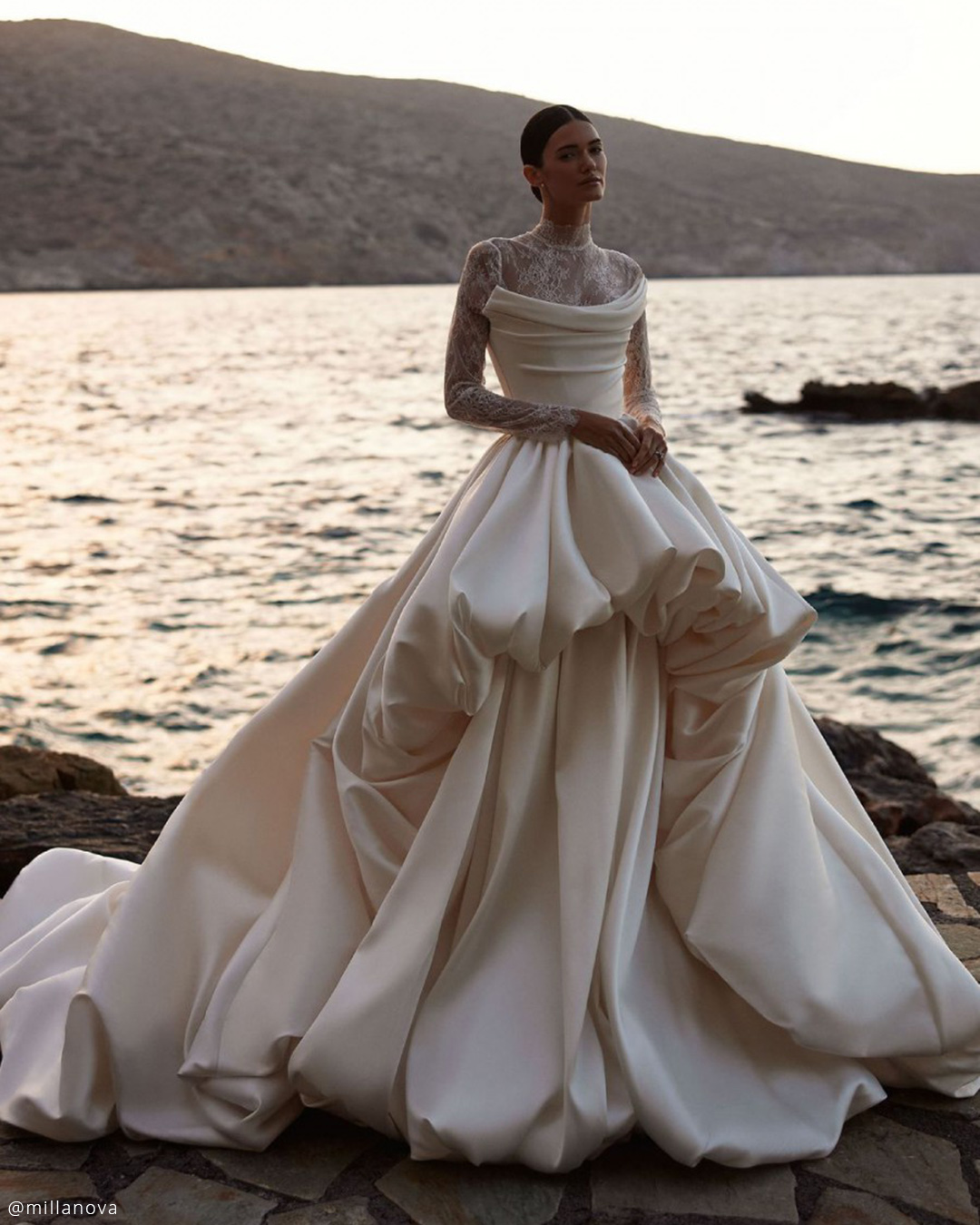 Bubble Hem Simple Wedding Dresses