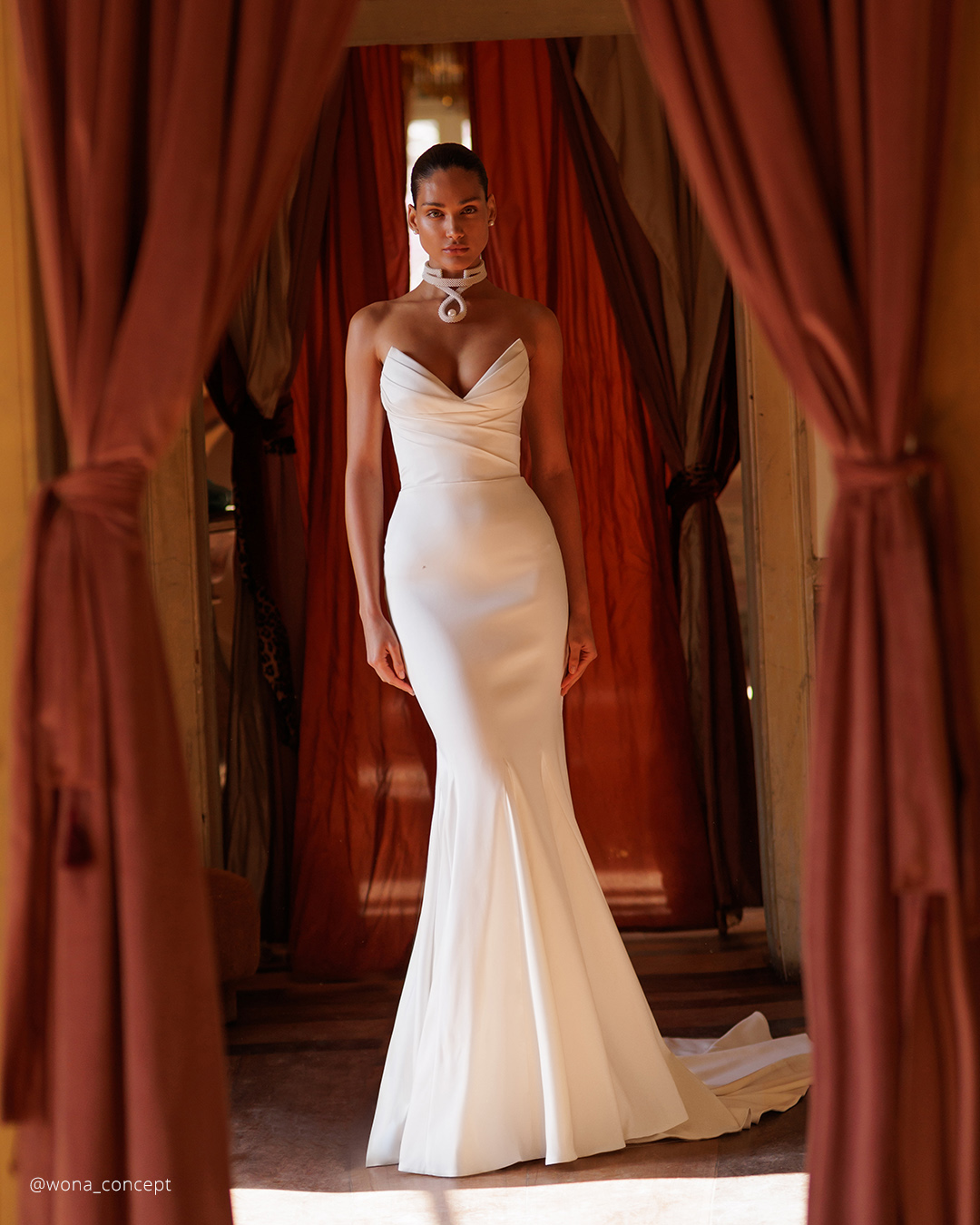 Lace Simple Wedding Dresses