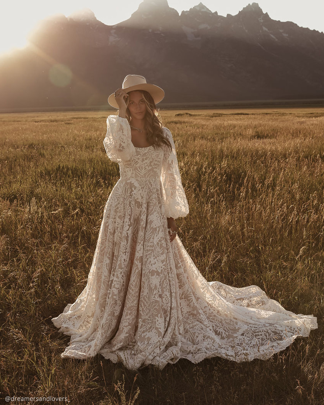 Bohemian Lace Dresses For Wedding