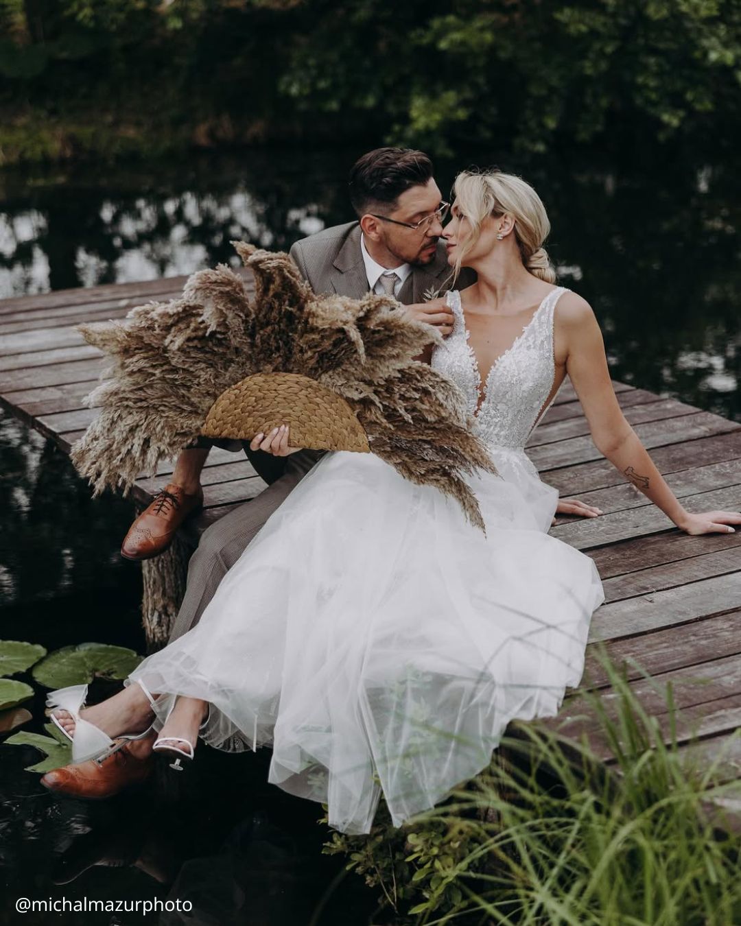Creative Ideas for Wedding Photos