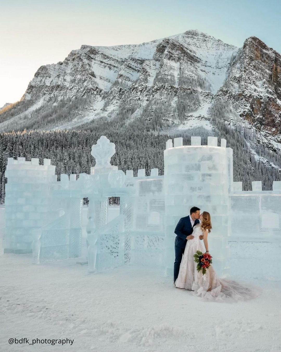 Wedding Outdoor Photos near a Lake