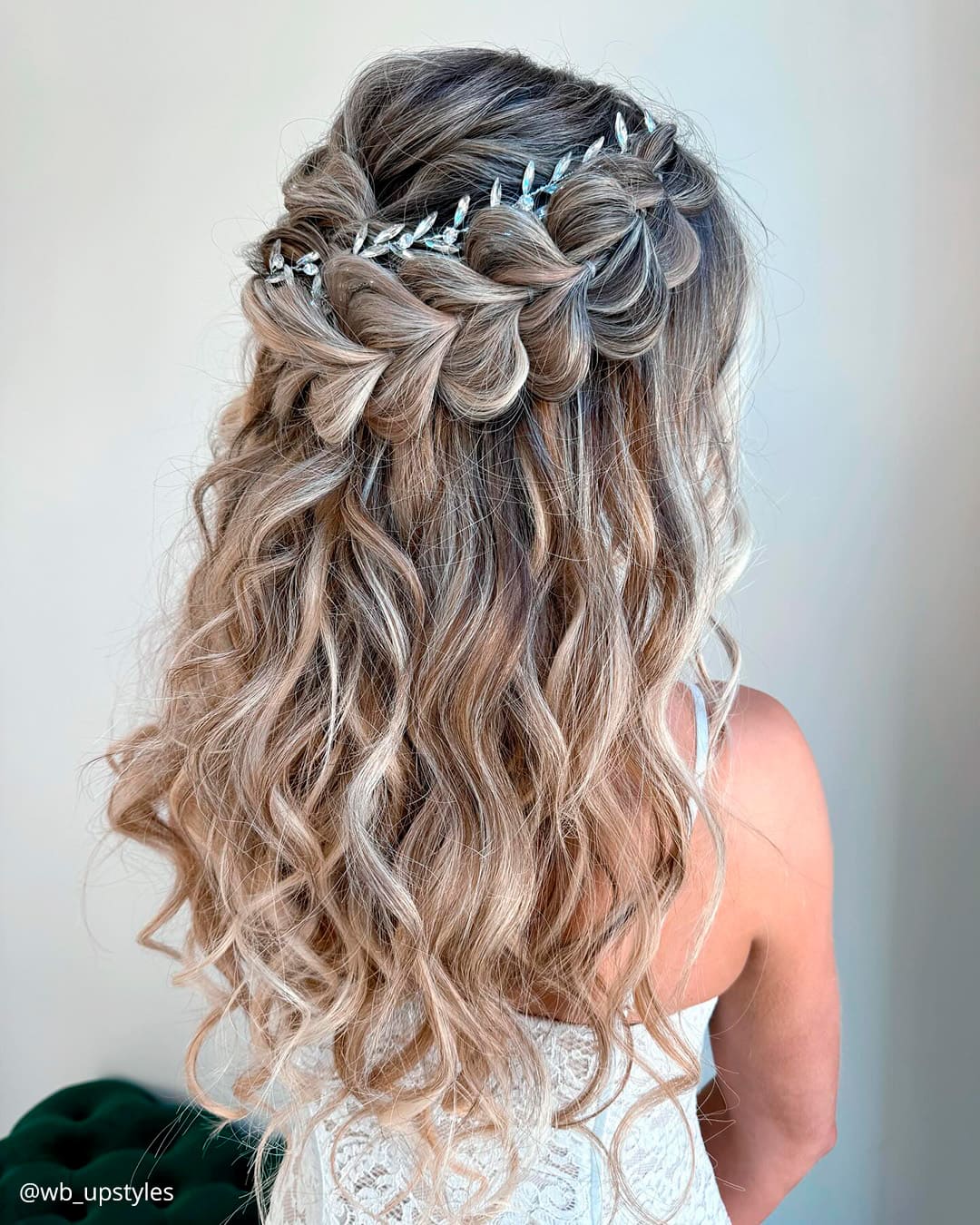 Easy Winter Wedding Hairstyles