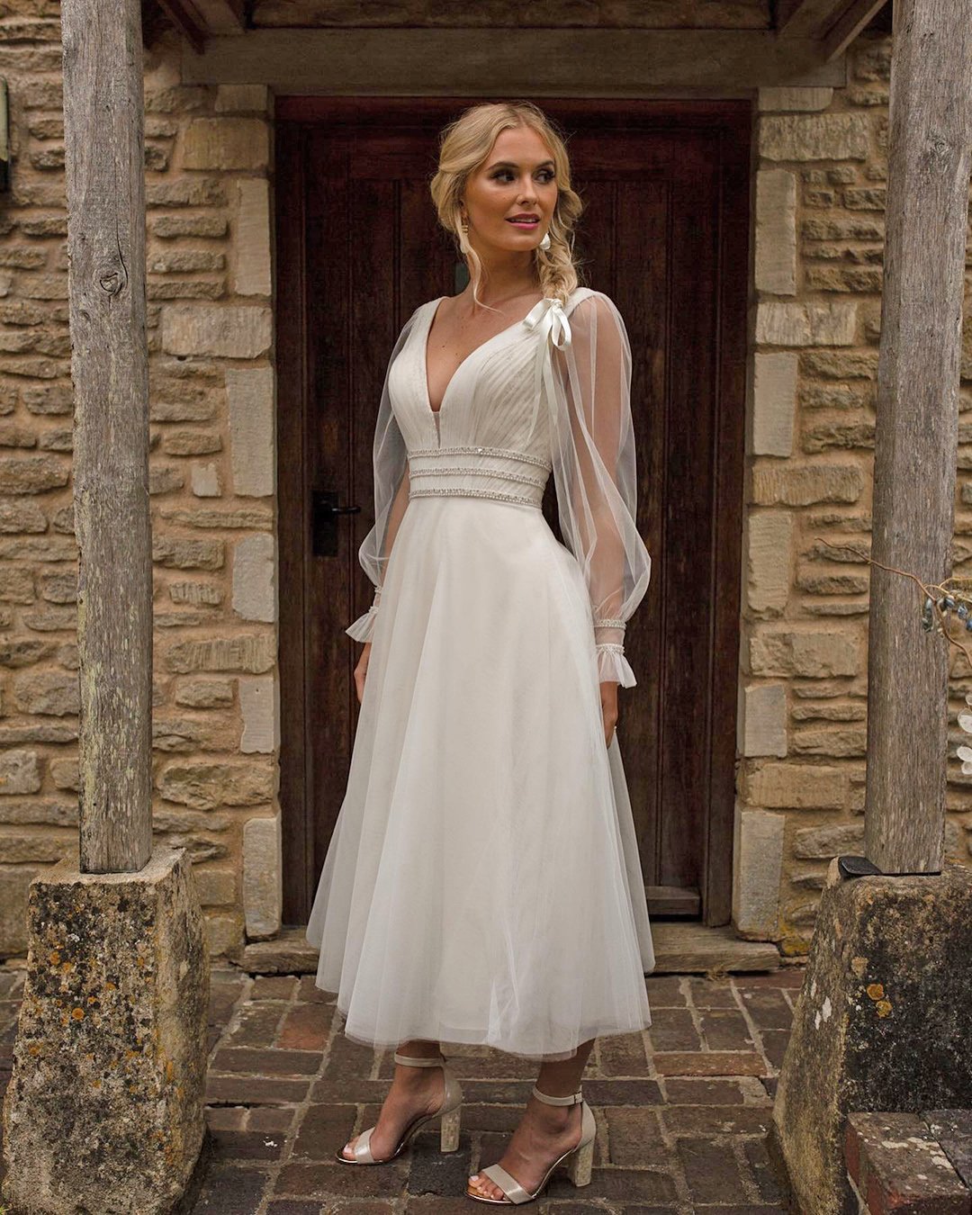 Tea Length Dresses Wedding With Sleeves