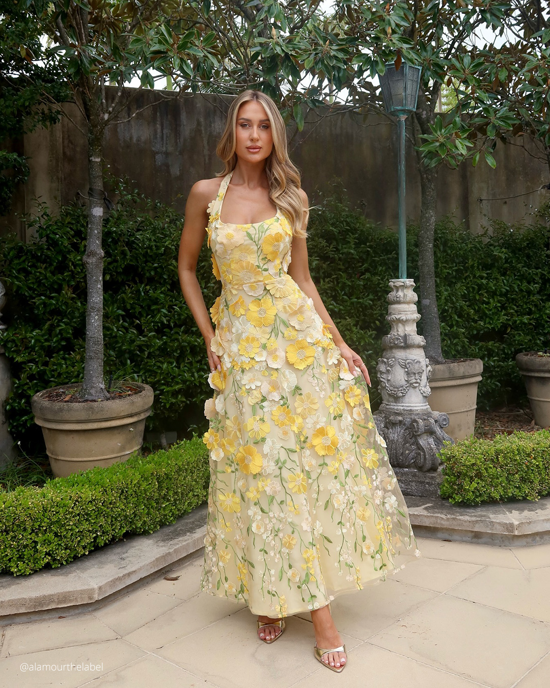Tips for Choosing a Dress Based on Body Type: