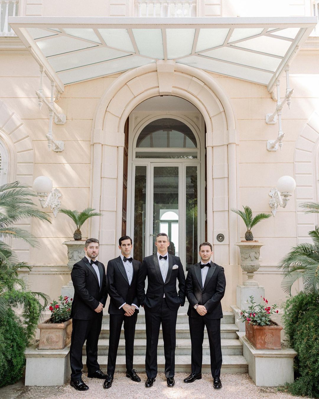 When To Give Gifts For Groomsmen And Best Man