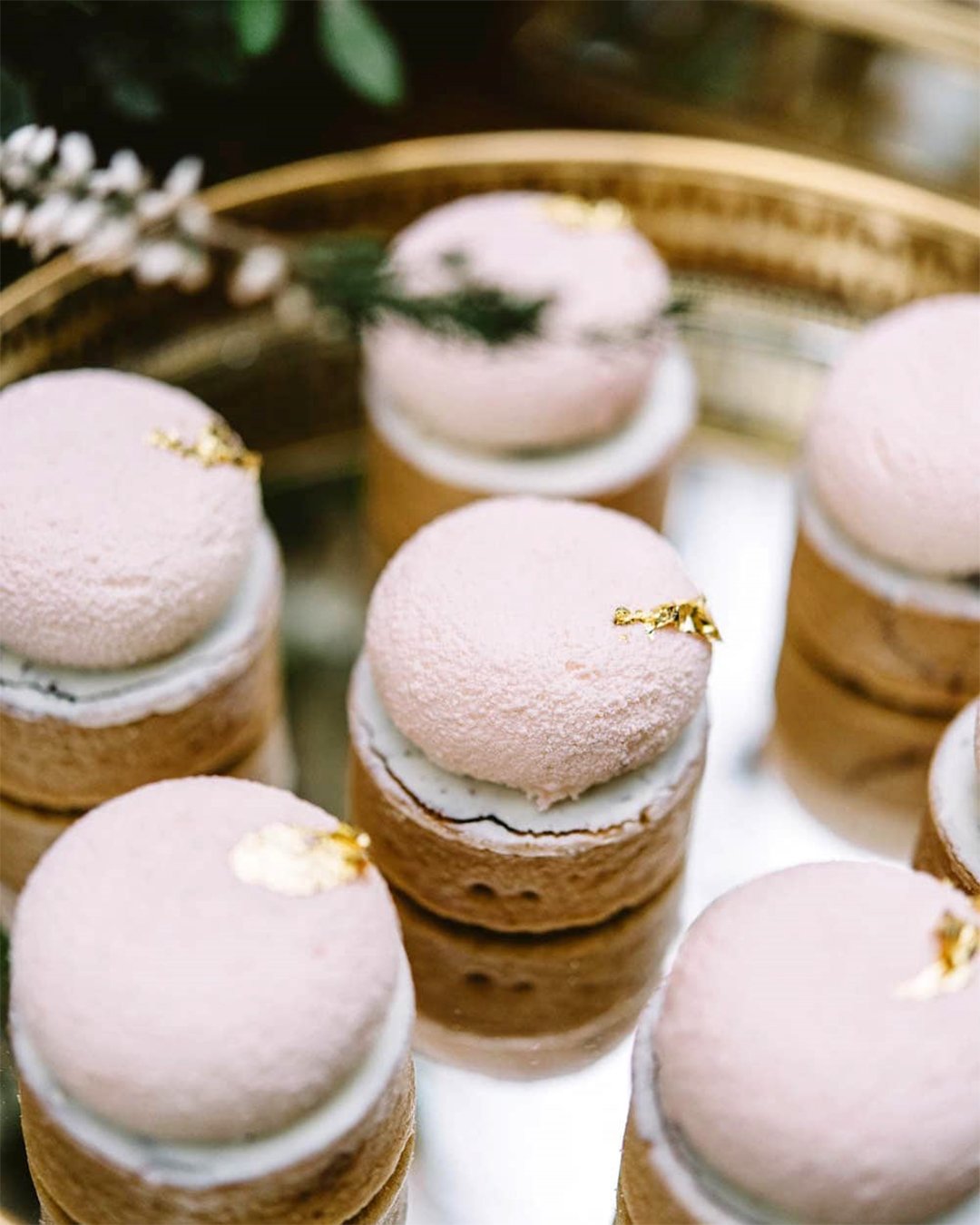 Wedding Cake Alternatives to Save Money & Impress Your Guests