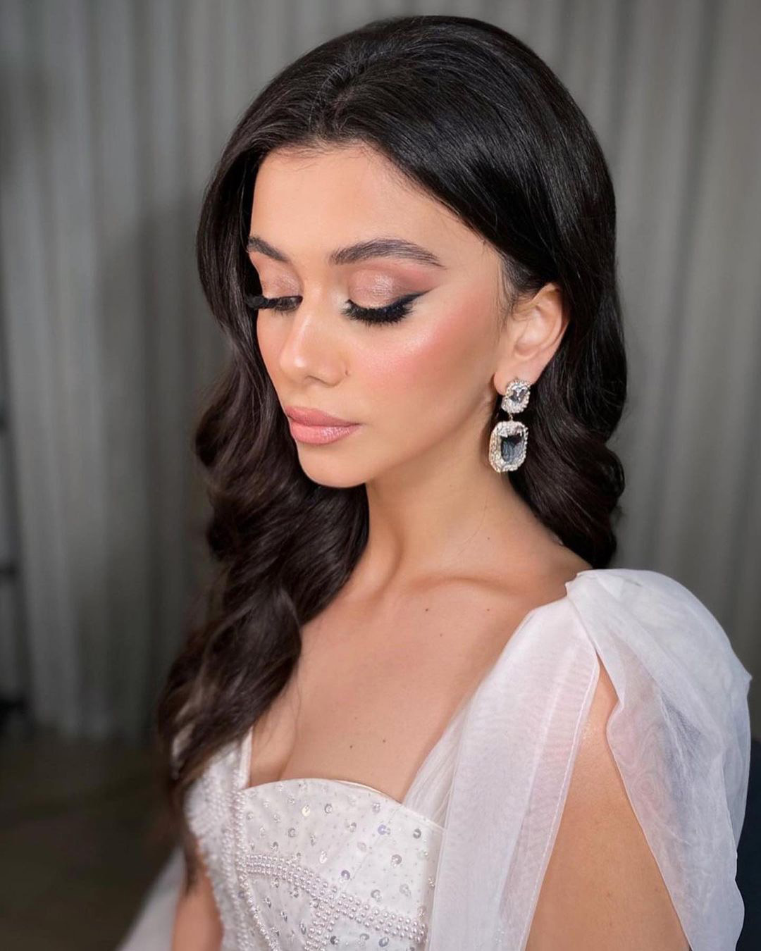 Classy Vintage Inspired Makeup