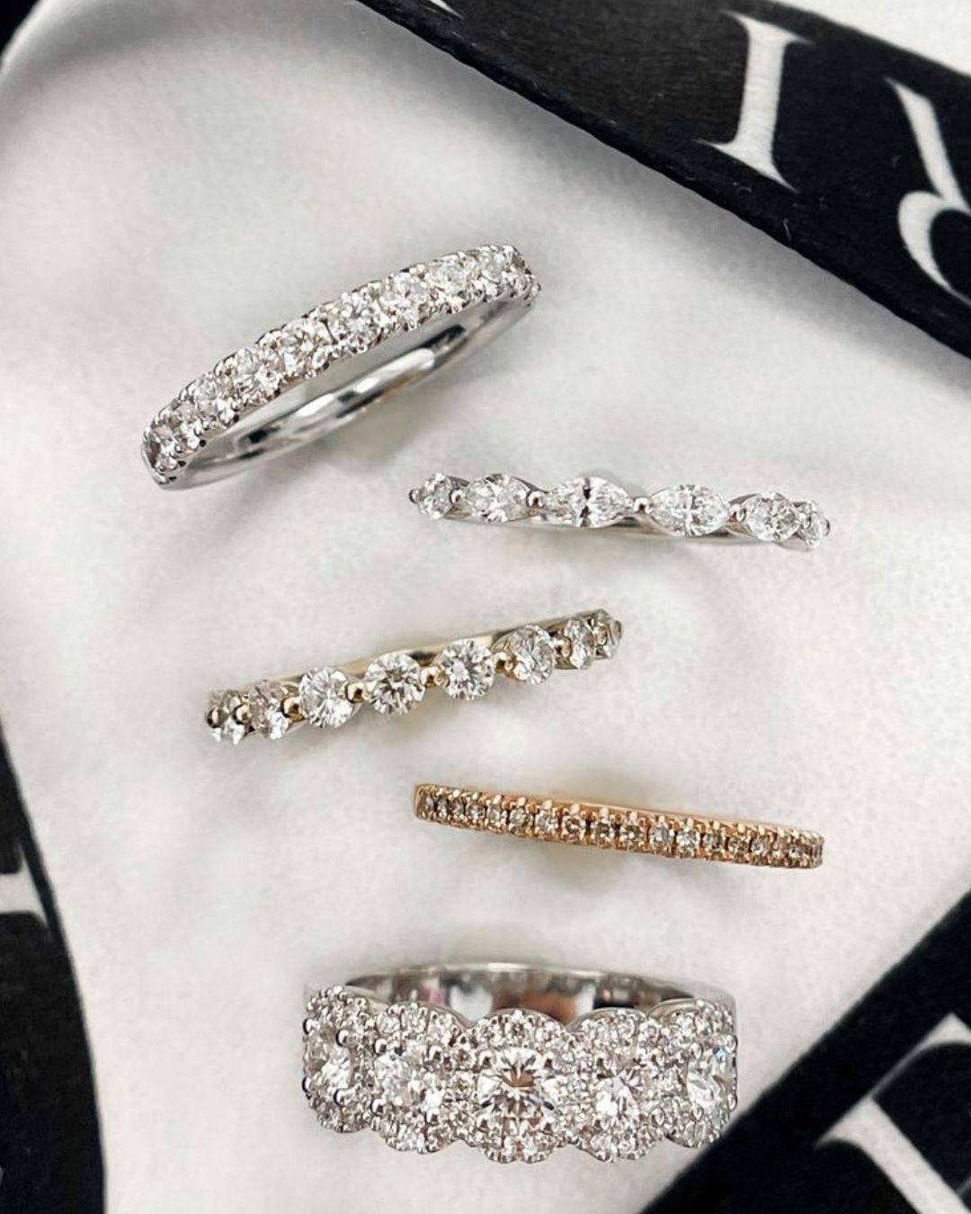 Wedding Bands in Vintage Style