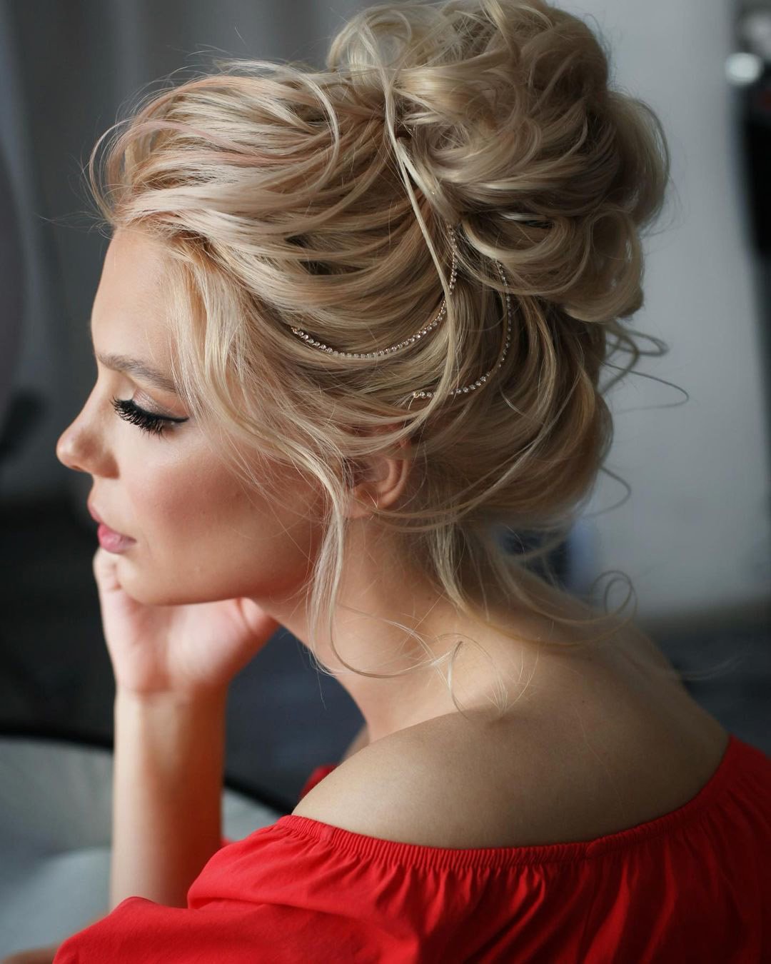 Low Bun For Thin Hair