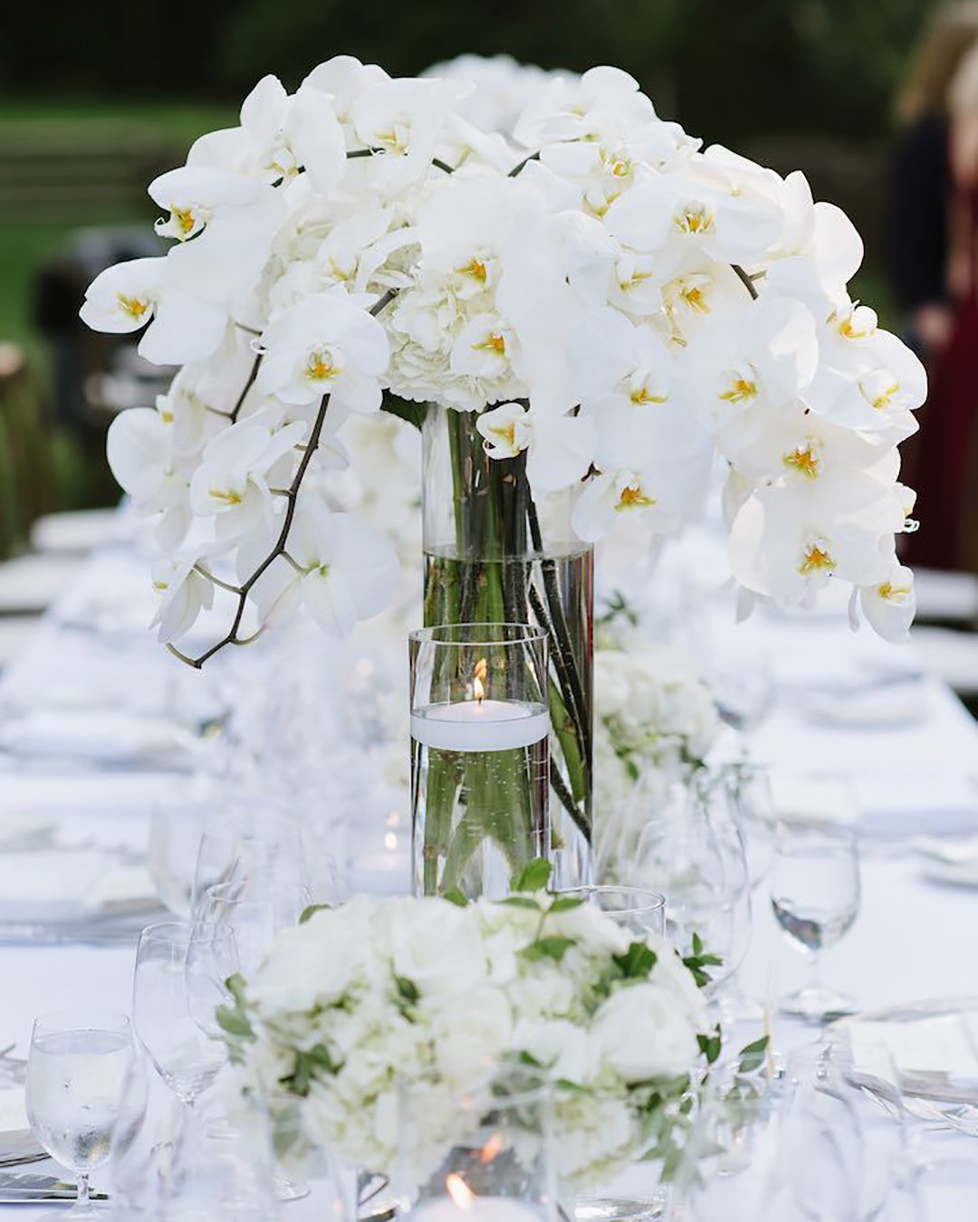 White Wedding Decoration Ideas For Aisle