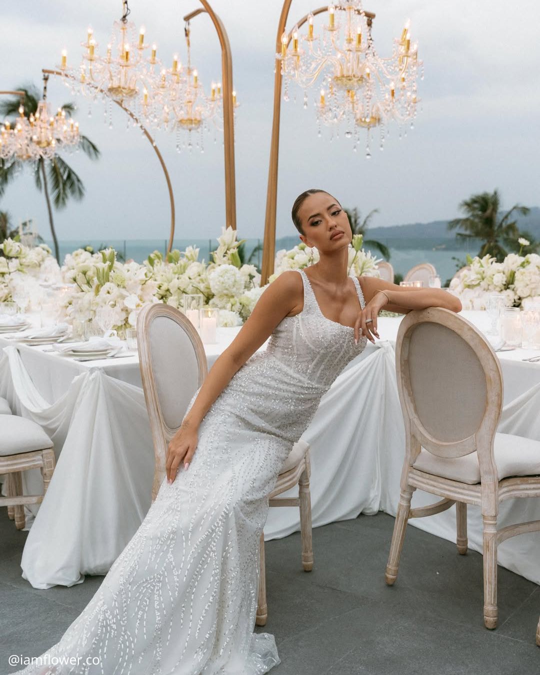 White Wedding Decoration Ideas For Aisle
