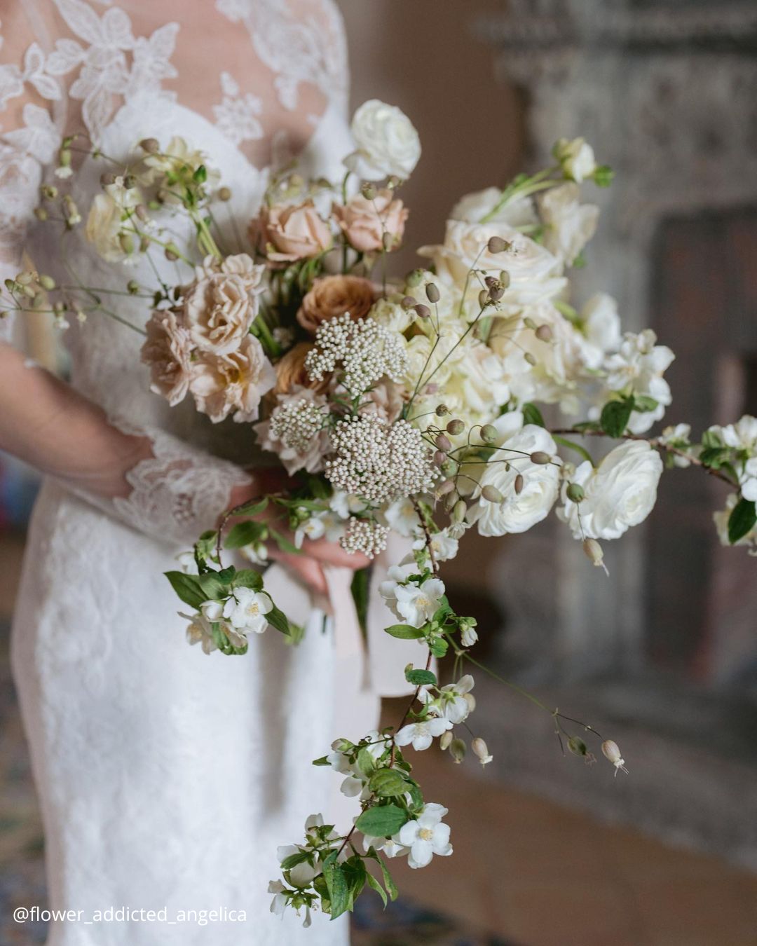 Winter Bouquets for a Fabulous Wedding