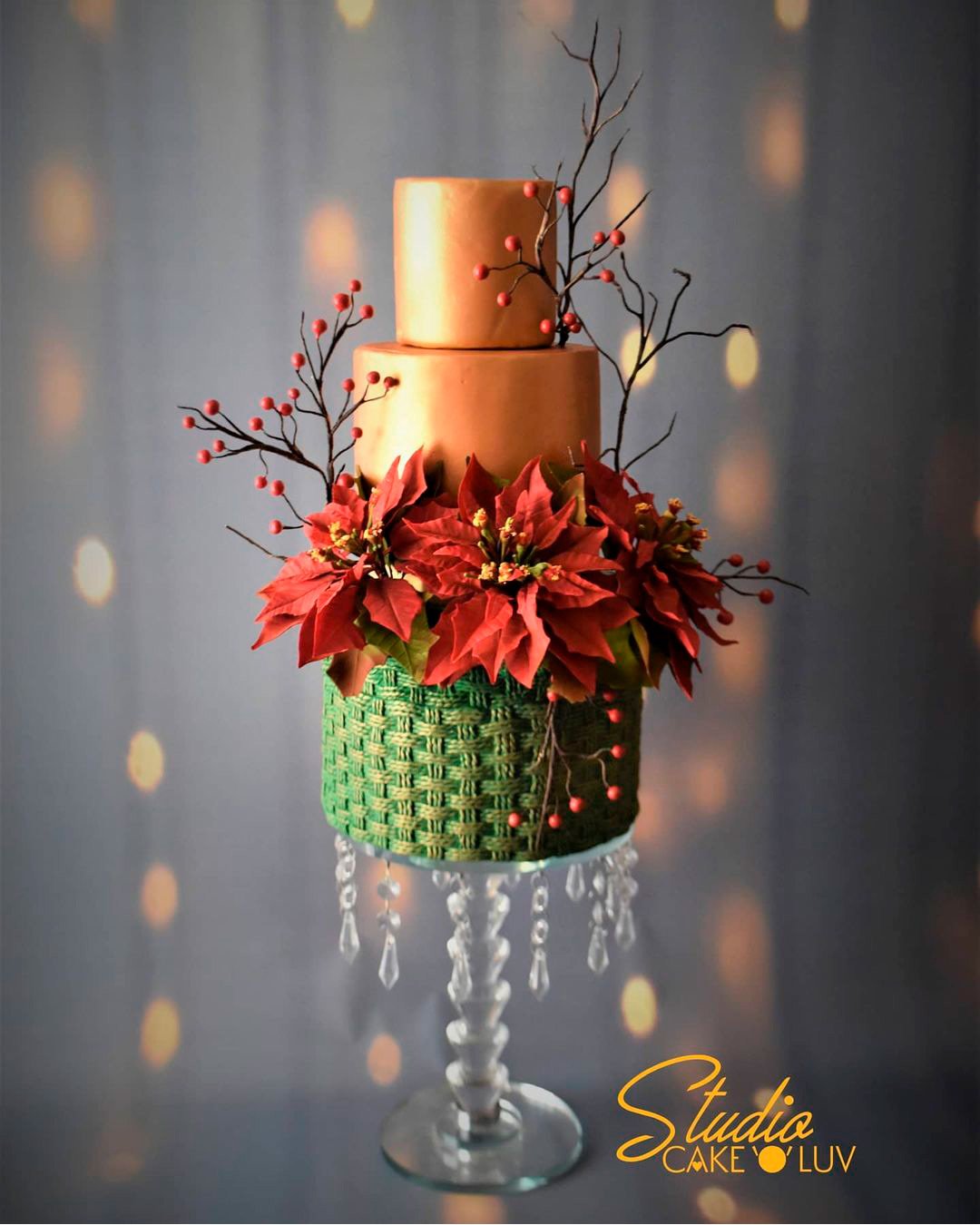 Tips for Choosing the Perfect Winter Wedding Cake
