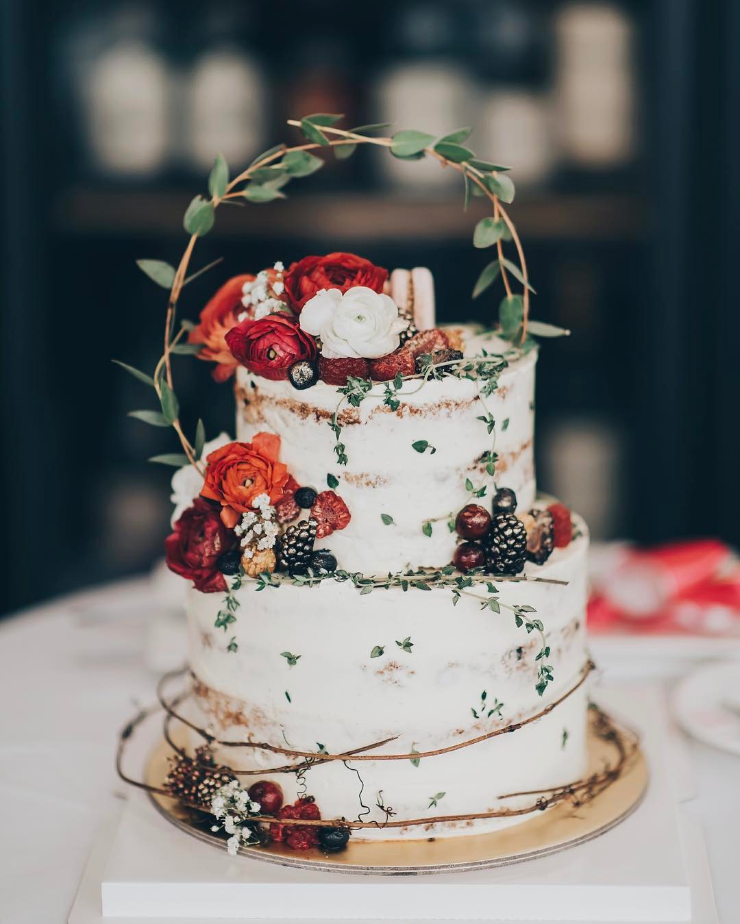 Burgundy Fall Flowers For Wedding Cake