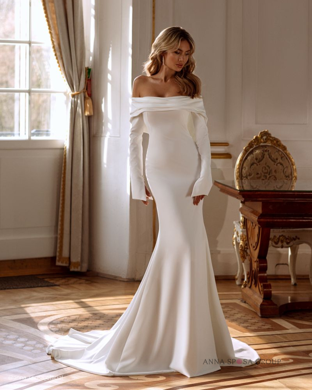 Long Sleeve Boho Wedding Dresses
