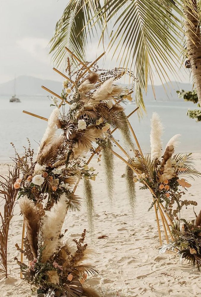 Tropical Wedding Decor For Ceremony