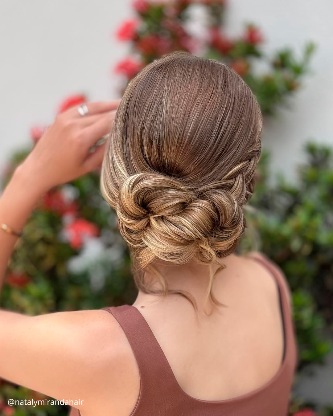 Wedding Hairstyles For Medium Curly Hair