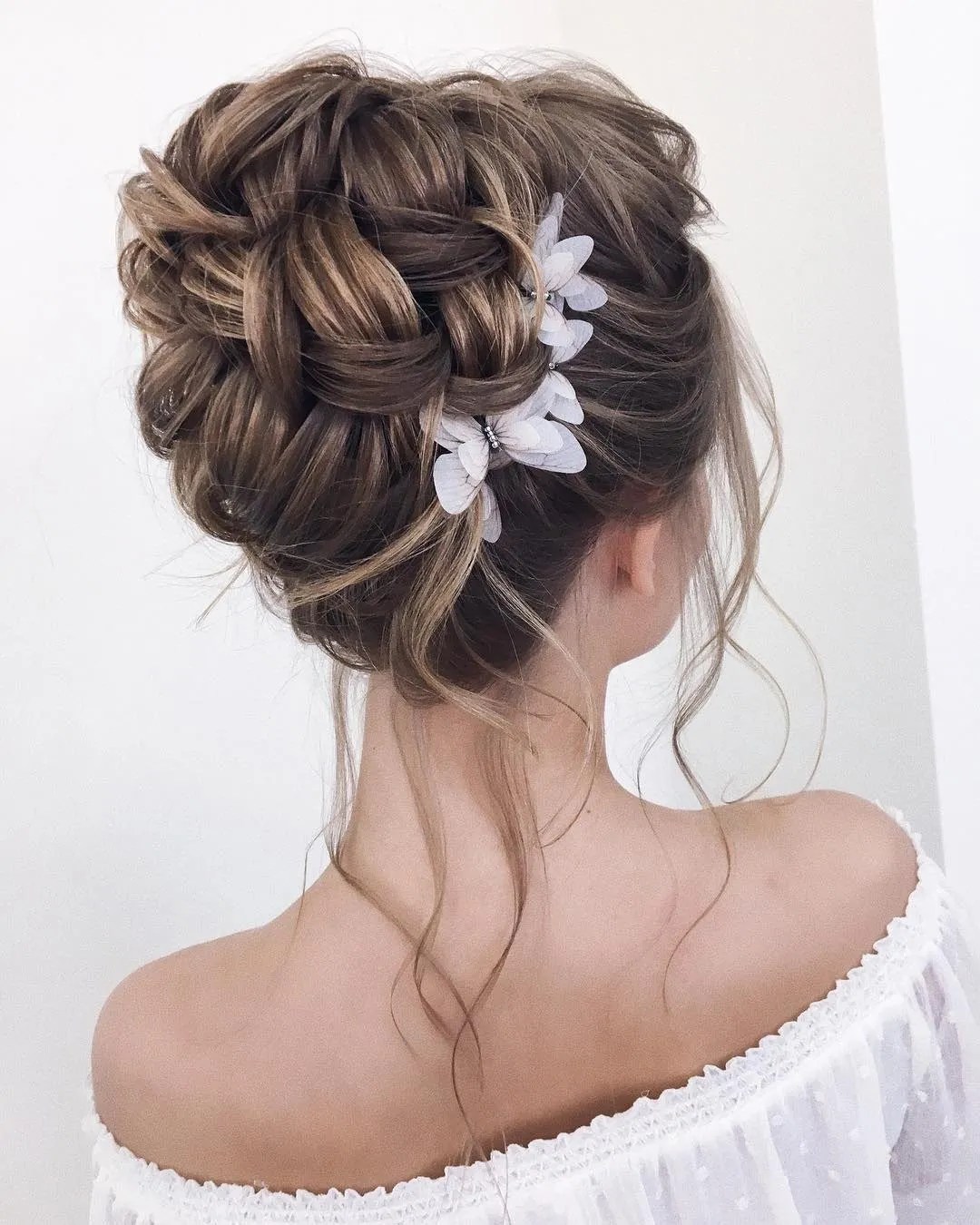 Classic Bun Wedding Hair Updo