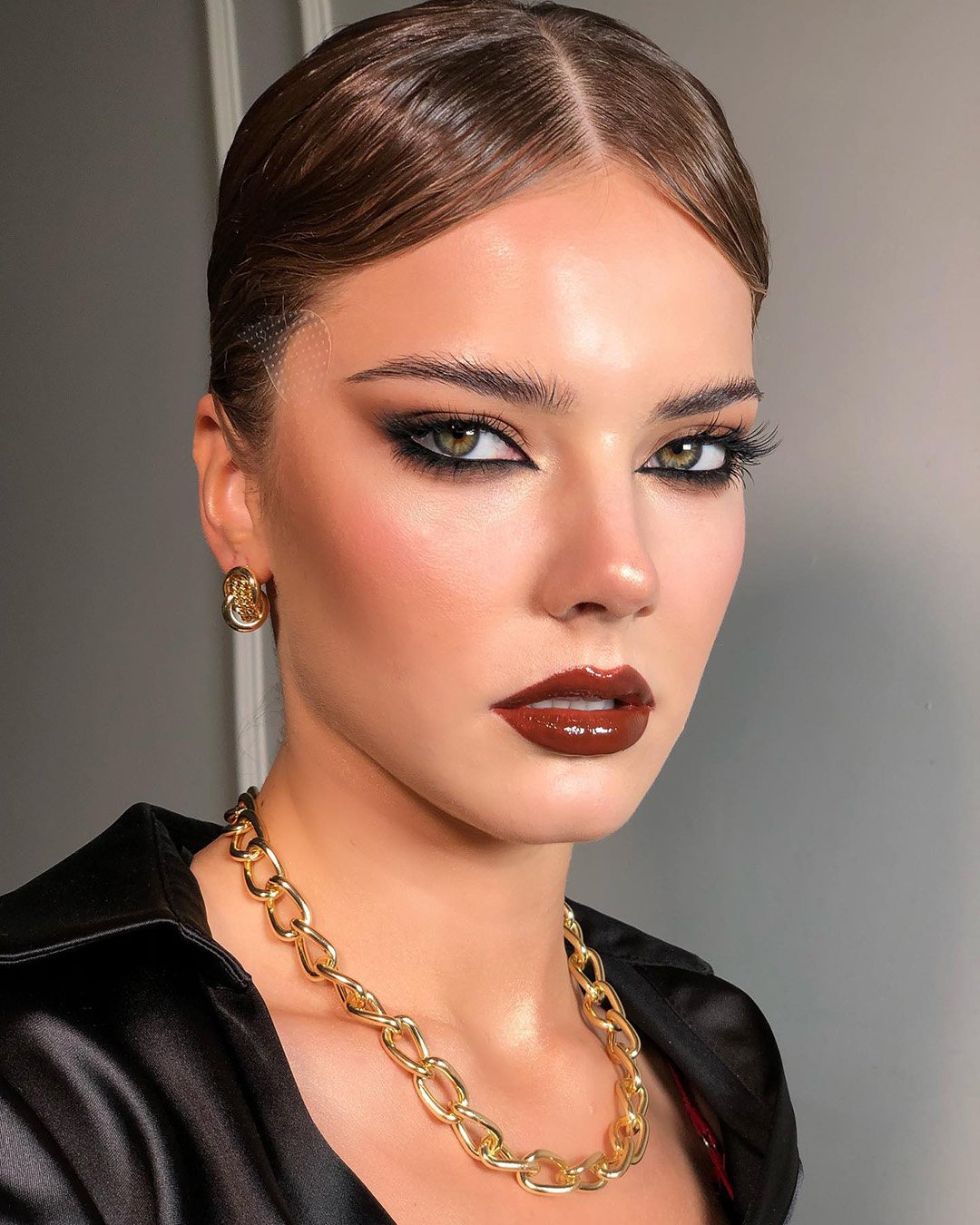 Gold Tones Bohemian Wedding Makeup
