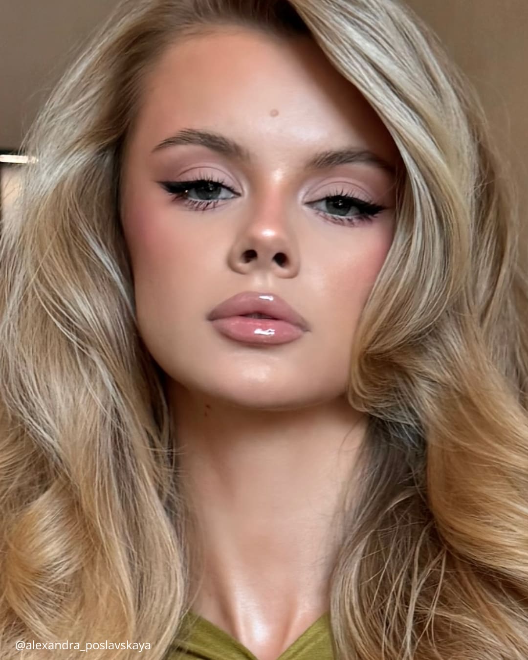 Soft Glam Wedding Makeup
