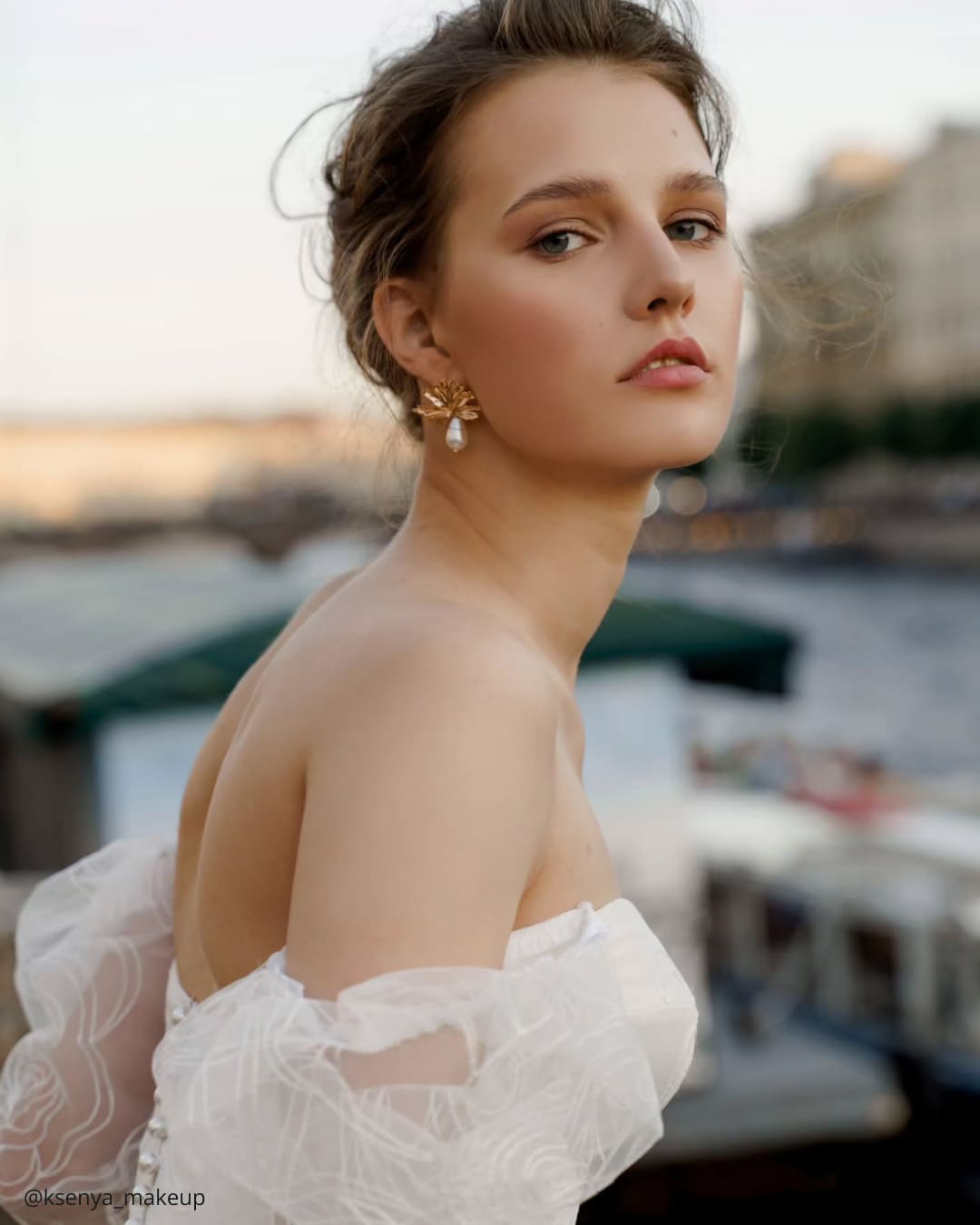 Red Lips Wedding Makeup