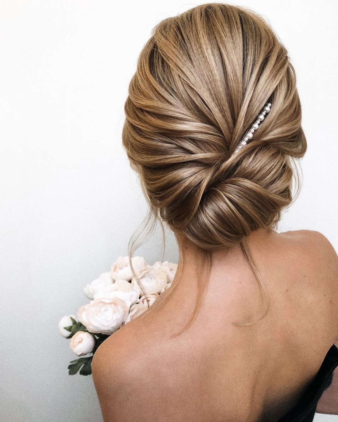 Cute Side Wedding Updos for Short Hair