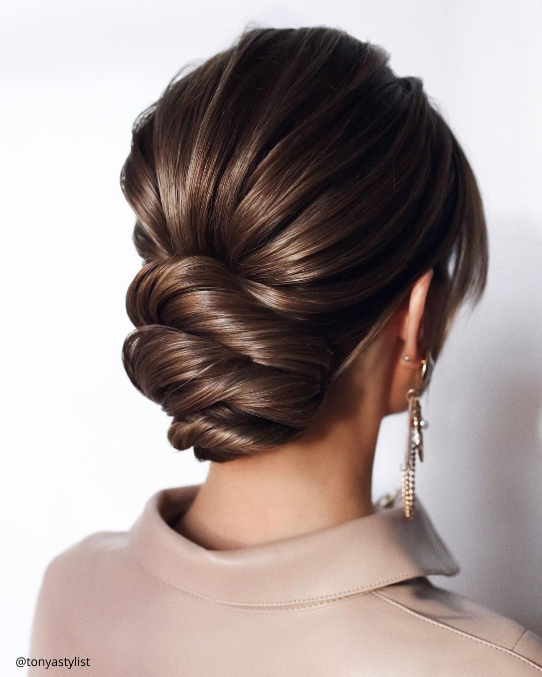 Wedding Hairstyles In A Vintage Style