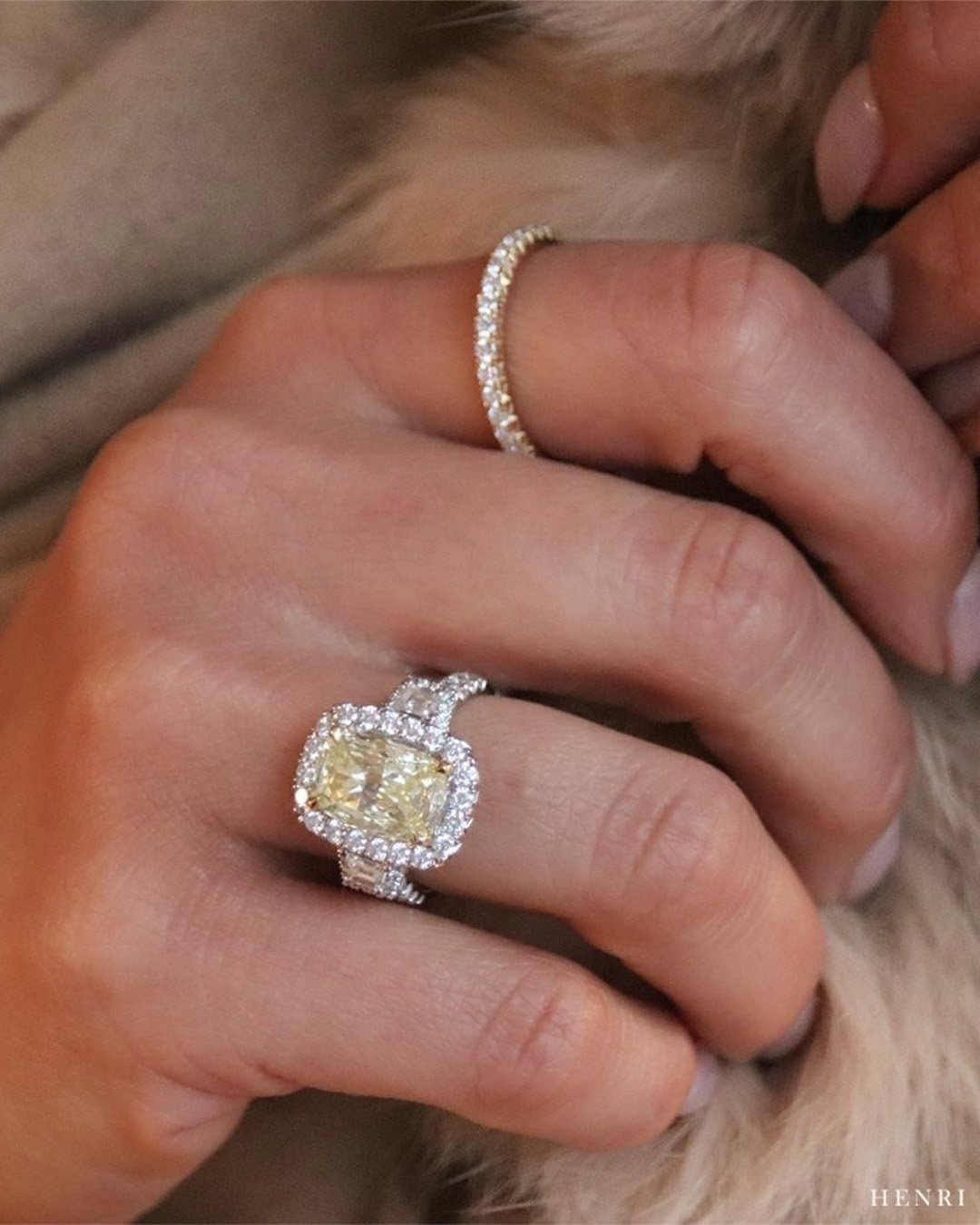 Rings With Solitaire Diamonds
