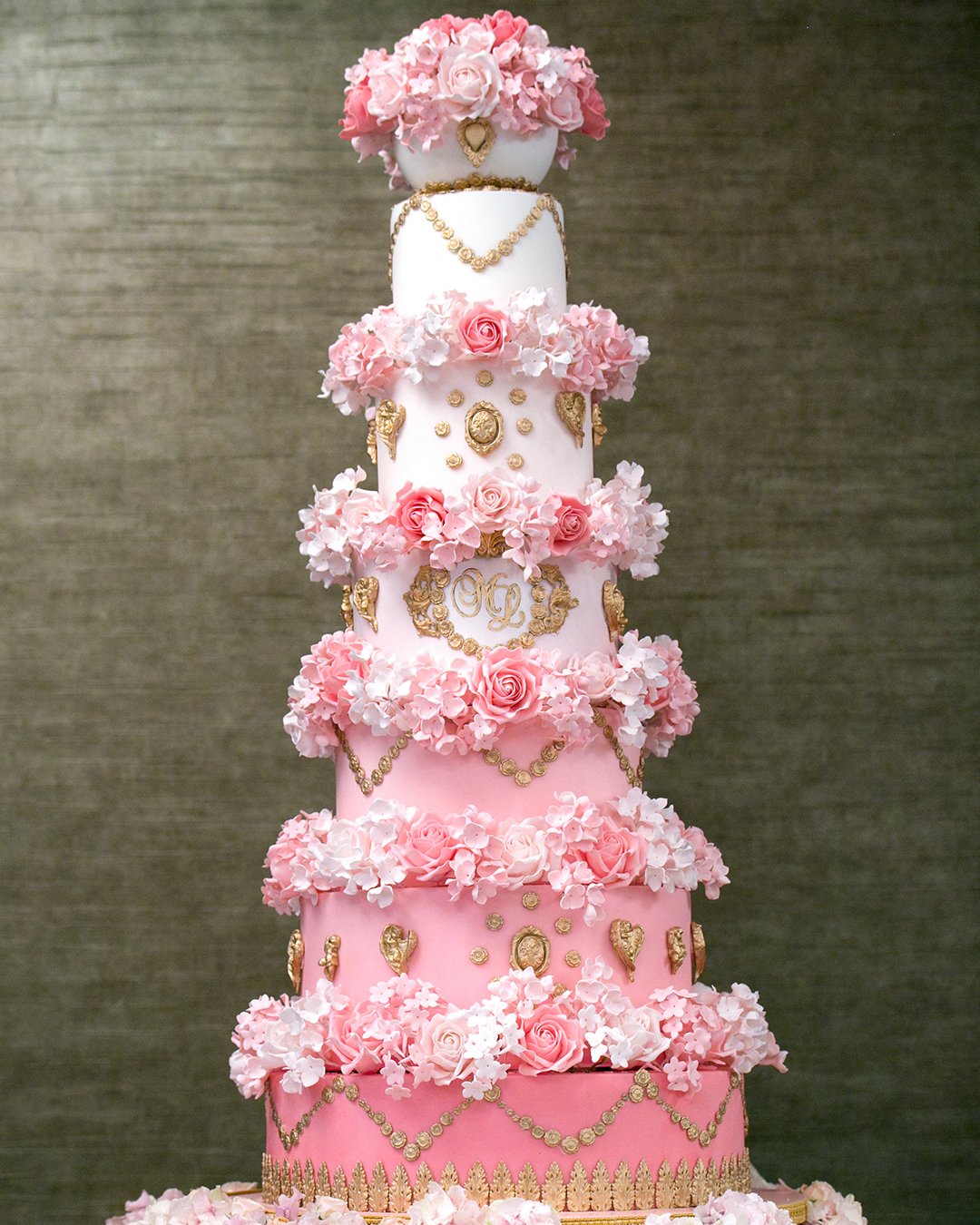 wedding cake trends pink cake with ombre elizabethscakeemporium
