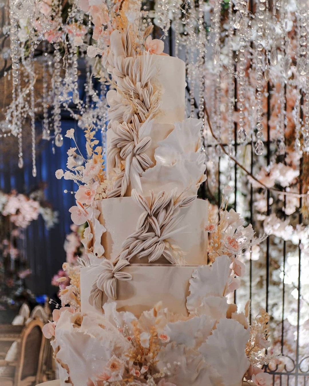 wedding cake trends boho ideas