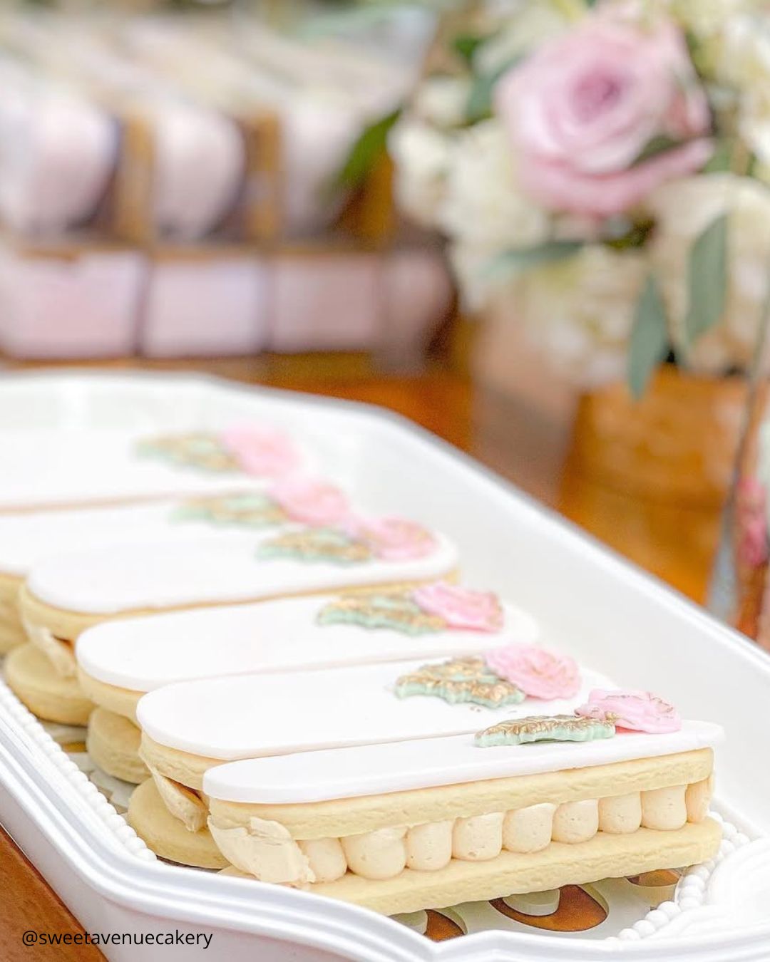 Mini Cake Stacked Cookies