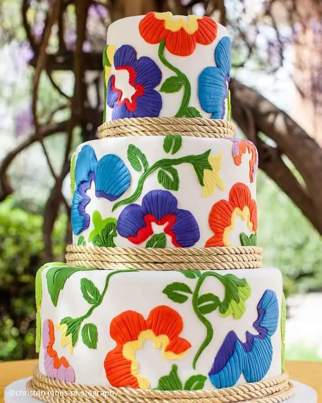 Traditional Hand-painted Mexican Wedding Cake Ideas