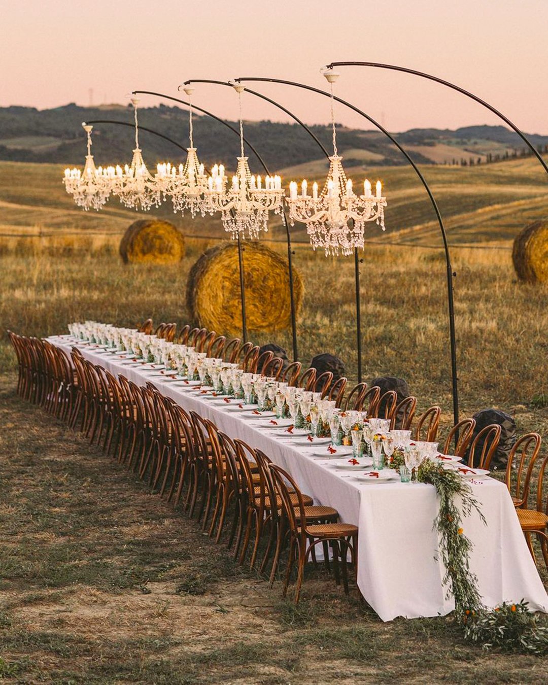 The dreamiest dining situation..