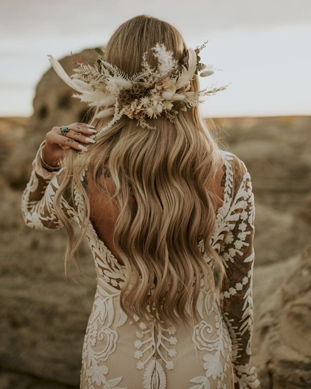 What kind of shoes are best for a country wedding? Cowgirl boots are the most comfortable option?