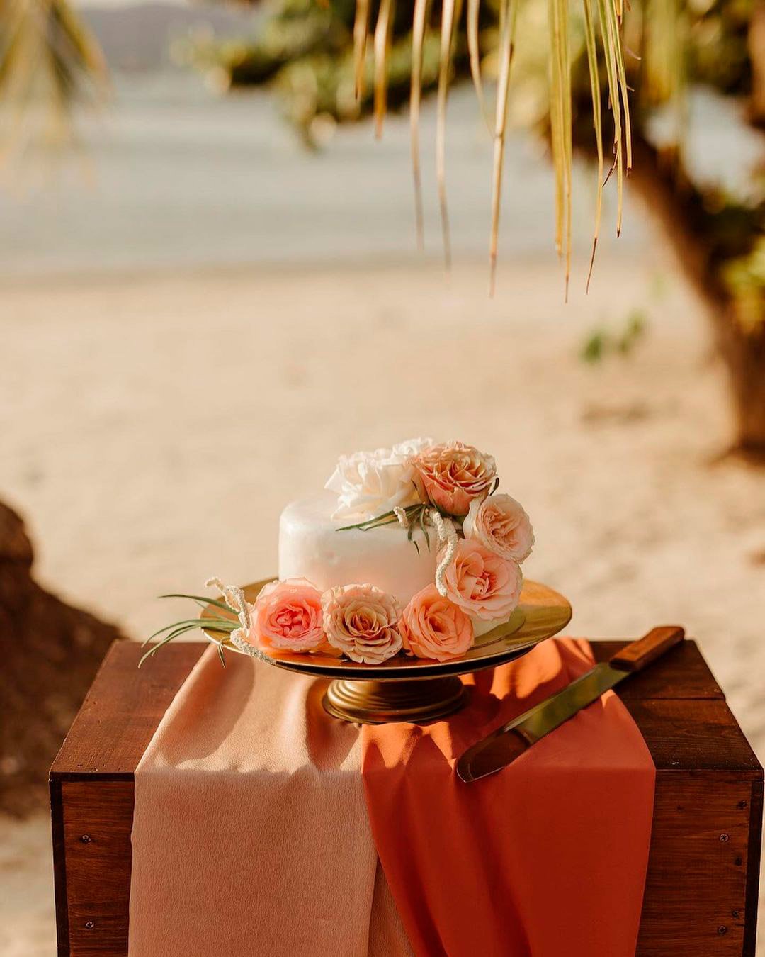Main things to consider when choosing wedding colors
