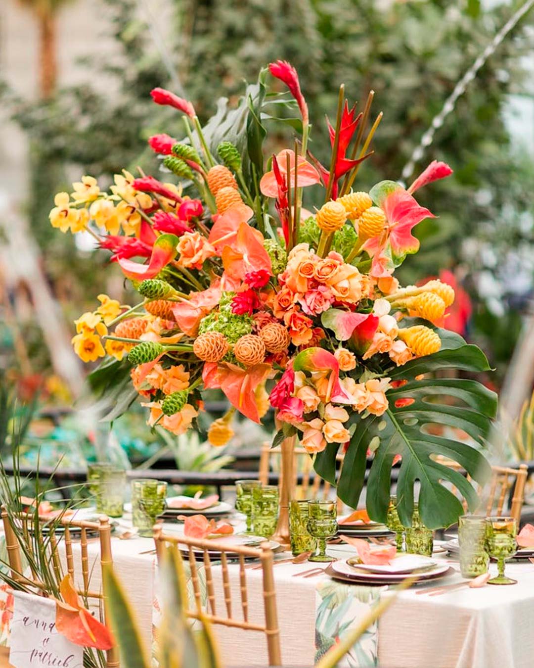 Main things to consider when choosing wedding colors