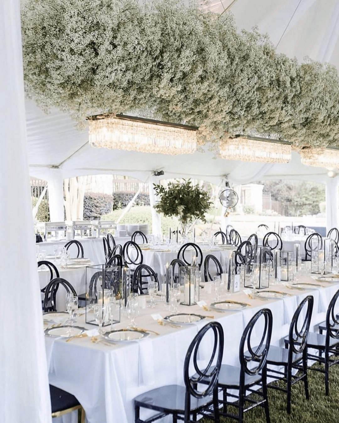 Main things to consider when choosing wedding colors