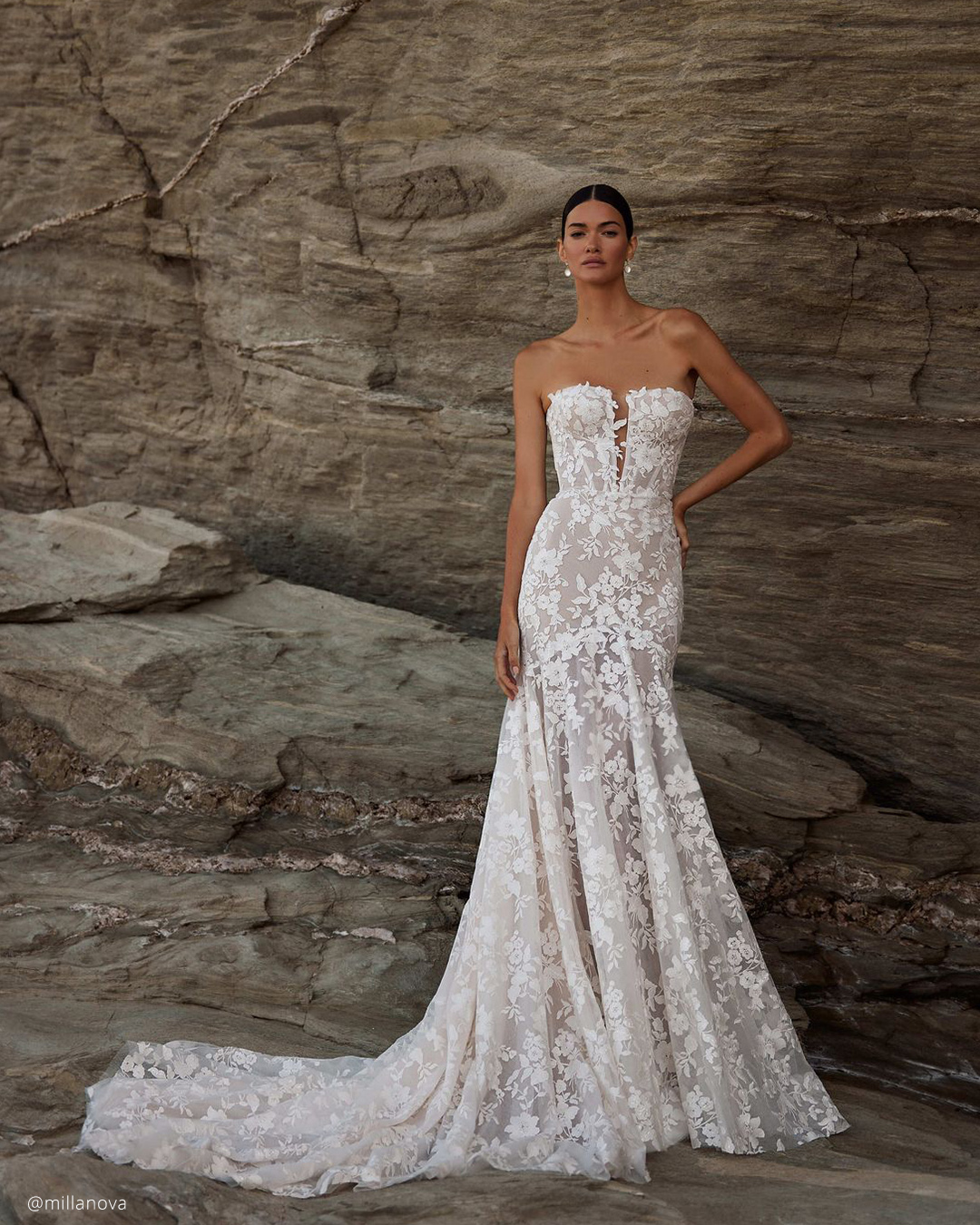 Simple Beach Wedding Dresses