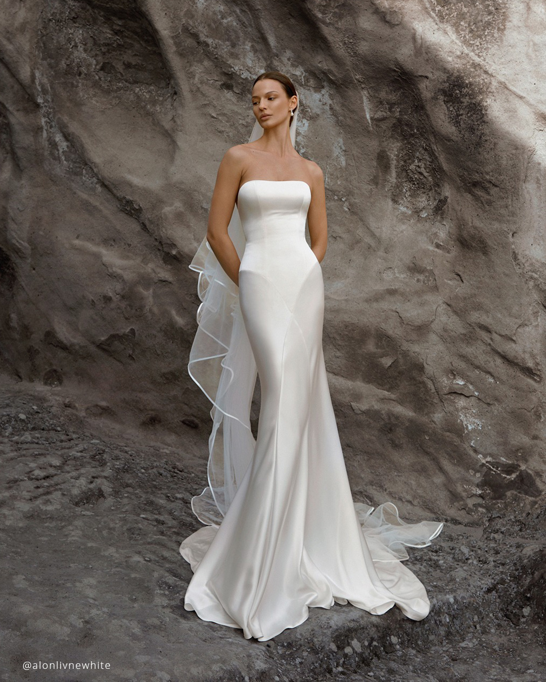 Short Beach Wedding Dresses