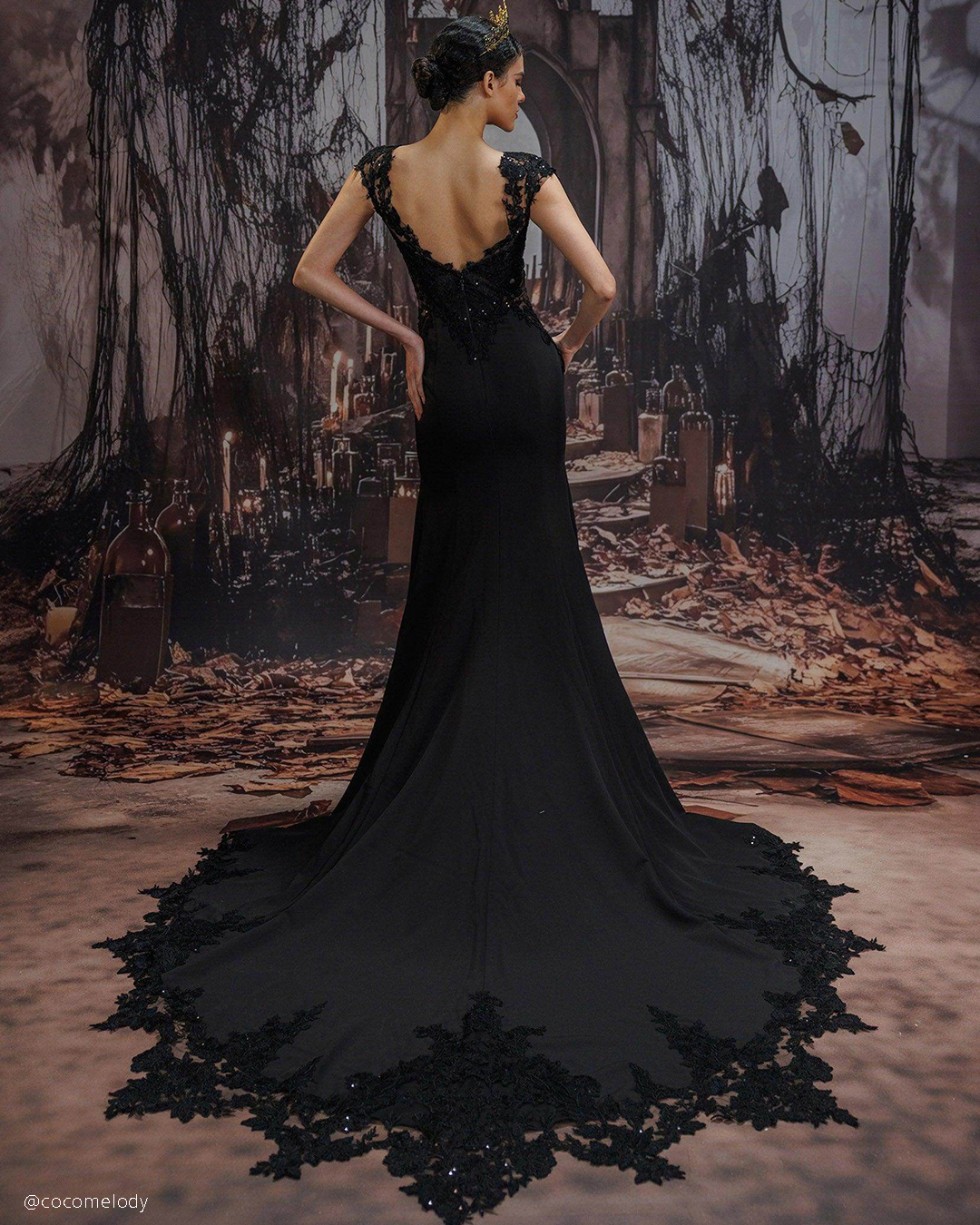 Long Sleeve Black Wedding Dresses